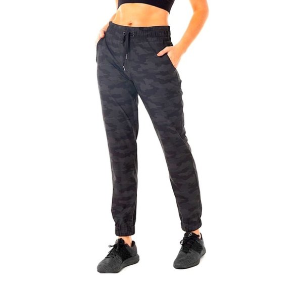 NWT Women Kyodan Camo Gray joggers pant size M - Picture 1 of 6